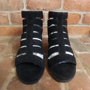 Vionic Black Peep Toe Caged Booties Size 8.5